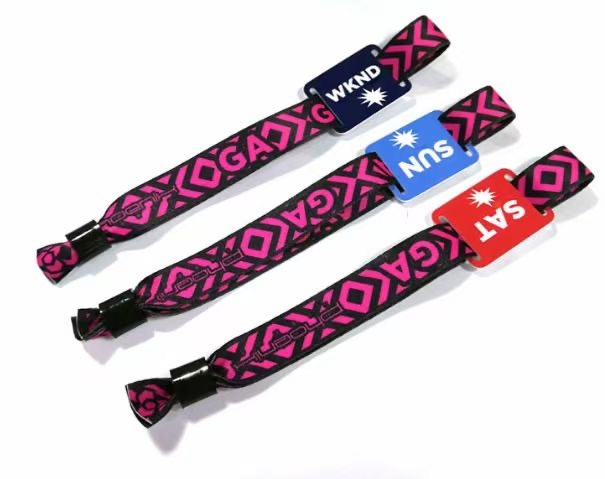 Business Logo Cy Express Delivery Garment Accessories Disposable Mobile Wrist