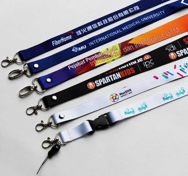 Customized Polyester Nylon Transfer Screen Printing Work Permit Hanging Lanyard