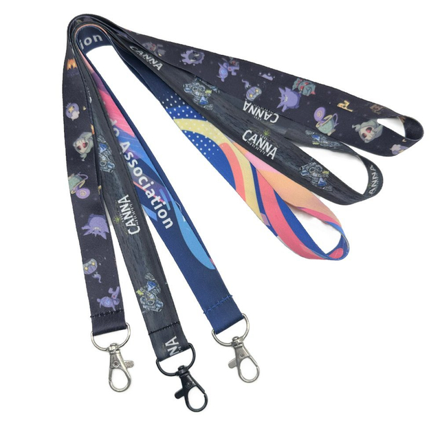 Promotion Gift Custom Sublimation Heated Transfer Printing Polyeter Printed Logo Neck Metal Hook Buckle Office Lanyard for ID Card Badge