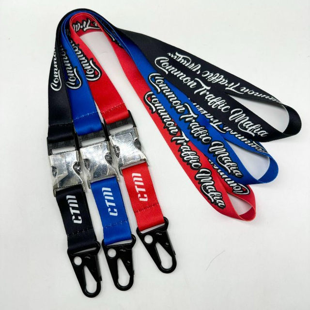 High Quality Semi Metal Buckle Black Eagle Beak Buckle Polyester Transfer Printing Lanyard
