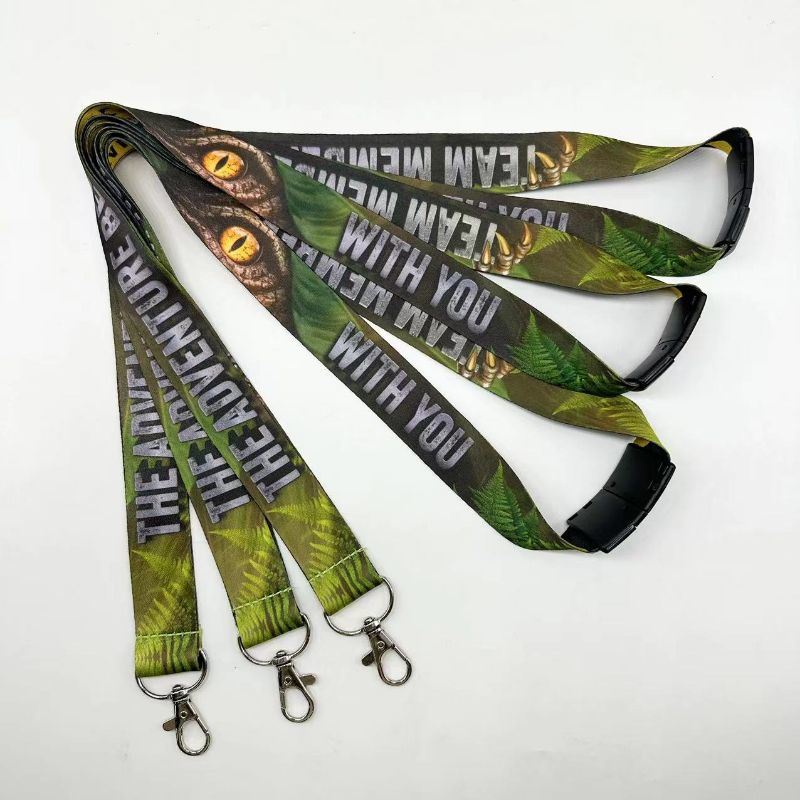 Equipped with a Safety Buckle That Automatically Disconnects Polyester Heat Transfer Printing, 1 Inch Wide Gift Lanyard
